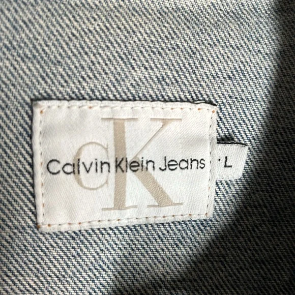 Calvin Klein sz Large Stonewash Denim Jean Jacket